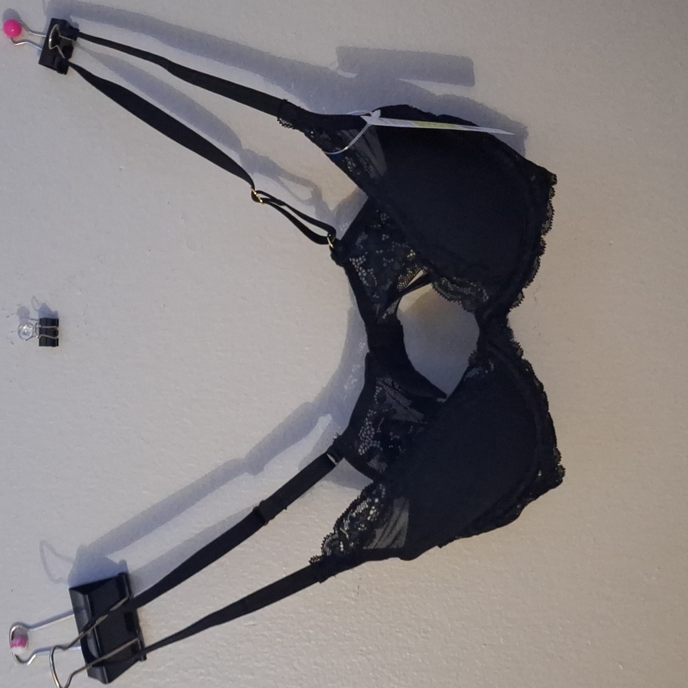Black lace Natori Bra